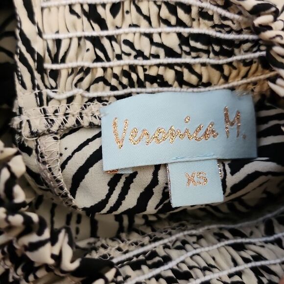 Veronica M zebra print maxi dress xs - Picture 8 of 8